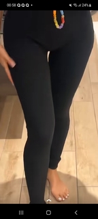 Astrid Nelsia feet photo thumbnail