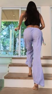 Astrid Nelsia feet photo 12