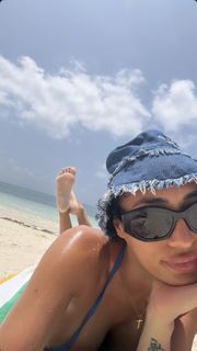 Astrid Nelsia feet photo 1