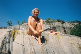 Astrid S feet photo 19