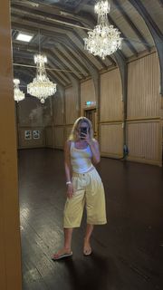 Astrid S feet photo 4