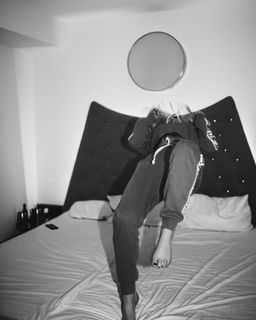 Astrid S feet photo 15