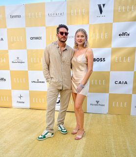 Astrid S feet photo 7