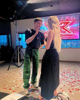 Astrid S feet photo 1