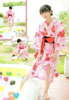 Asuka Saitô feet photo thumbnail