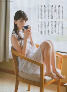 Asuka Saitô feet photo thumbnail