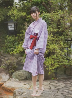 Asuka Saitô feet photo thumbnail