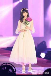 Asuka Saitô feet photo thumbnail