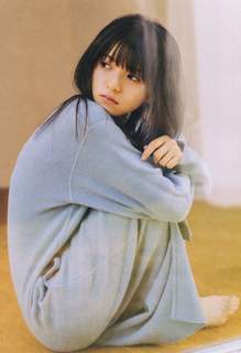 Asuka Saitô feet photo thumbnail