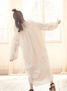 Asuka Saitô feet photo thumbnail