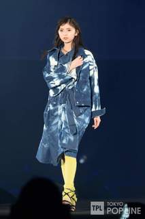 Asuka Saitô feet photo thumbnail