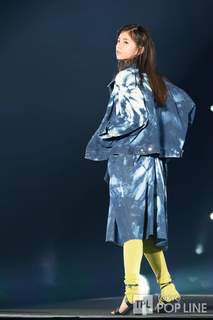 Asuka Saitô feet photo thumbnail