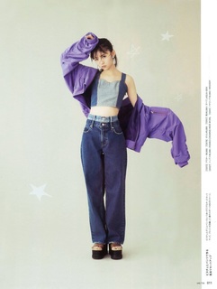 Asuka Saitô feet photo thumbnail