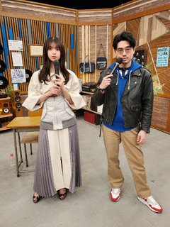 Asuka Saitô feet photo thumbnail