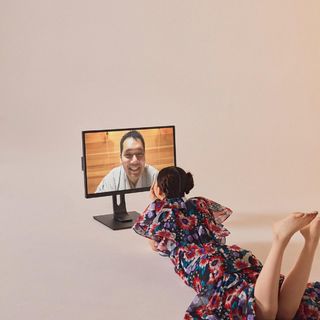 Asuka Saitô feet photo thumbnail