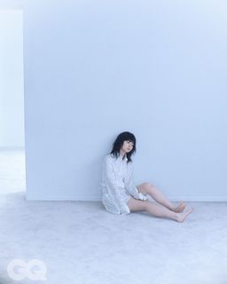 Asuka Saitô feet photo thumbnail