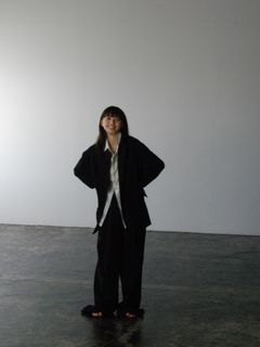 Asuka Saitô feet photo thumbnail