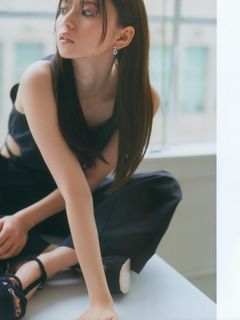 Asuka Saitô feet photo 11