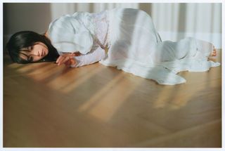 Asuka Saitô feet photo 9