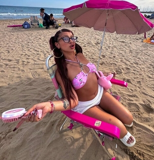 Asya Alizade feet photo 12