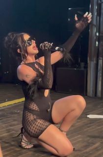 Asya Alizade feet photo 4