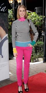Atala Sarmiento feet photo 7