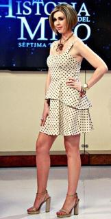 Atala Sarmiento feet photo 11