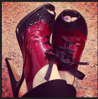 Atala Sarmiento feet photo 2