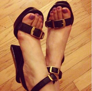 Atala Sarmiento feet photo 1