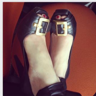 Atala Sarmiento feet photo 9