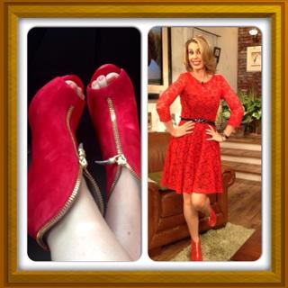 Atala Sarmiento feet photo 2