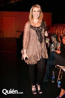 Atala Sarmiento feet photo 9