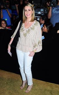 Atala Sarmiento feet photo 7