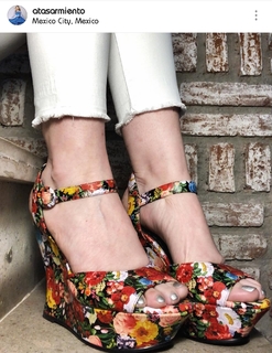 Atala Sarmiento feet photo 7