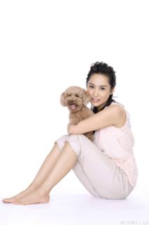 Athena Chu feet photo 17