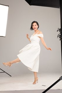 Athena Chu feet photo 9