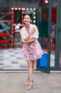 Athena Chu feet photo 15