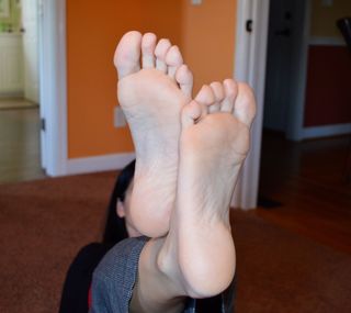 Athena Maurice feet photo 12