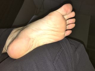 Athena Maurice feet photo 2