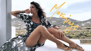 Athina Oikonomakou feet photo thumbnail