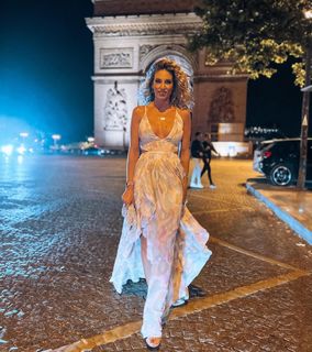 Athina Oikonomakou feet photo thumbnail
