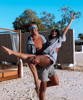 Athina Oikonomakou feet photo thumbnail