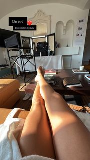 Athina Oikonomakou feet photo thumbnail