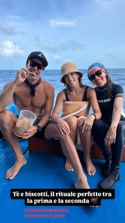 Athina Oikonomakou feet photo thumbnail