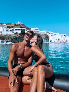 Athina Oikonomakou feet photo thumbnail