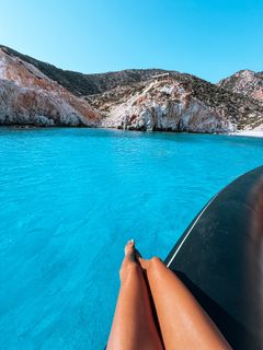 Athina Oikonomakou feet photo thumbnail