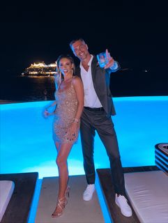 Athina Oikonomakou feet photo thumbnail