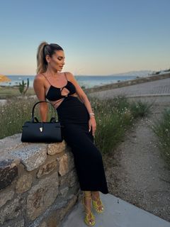 Athina Oikonomakou feet photo 4
