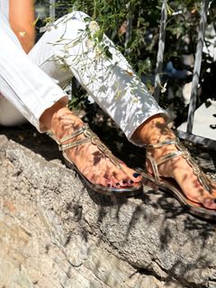 Athina Oikonomakou feet photo 9
