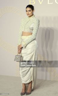 Athiya Shetty feet photo 1